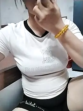 Mie rose online show from 04/09/26, 12:10