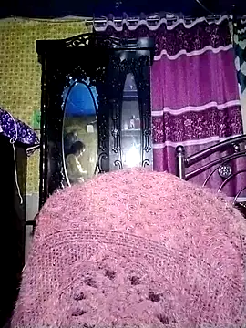 Hot-Hot online show from 01/16/26, 04:16