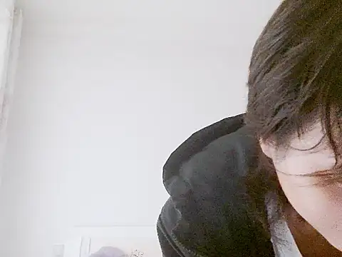 huihui520-- online show from 10/08/25, 08:34