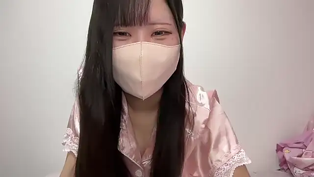 noa uxu online show from 11/11/25, 12:10