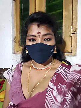 Snapshot of srav43 chatting on 10/07/25, 06:16 srav43 online show from 10/07/25, 06:16