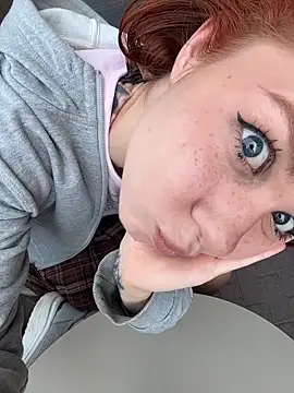 RosieSecret online show from 05/17/26, 08:01