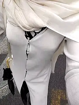 pink-mai online show from 04/29/26, 12:37