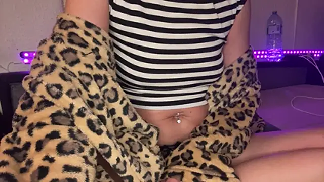 krystal fr online show from 03/20/26, 04:28