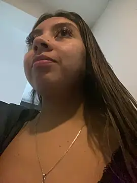 Sara-cooper2 online show from 01/13/26, 03:01