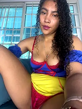 SophieD online show from 12/03/25, 12:36