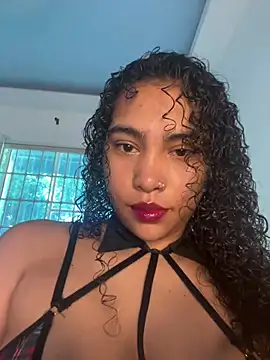Snapshot of SophieD chatting on 06/22/26, 12:35 SophieD online show from 06/22/26, 12:35