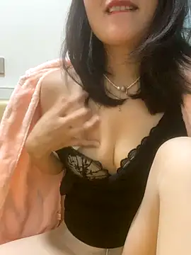 Mier-cn online show from 10/31/25, 03:13