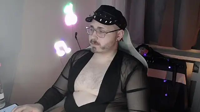 FabianKinky online show from 10/24/25, 05:53