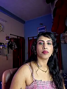 Love Beauty01 online show from 04/25/26, 07:11