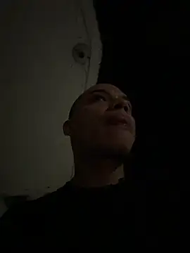 AlphaMasterXxx online show from 05/13/26, 05:38