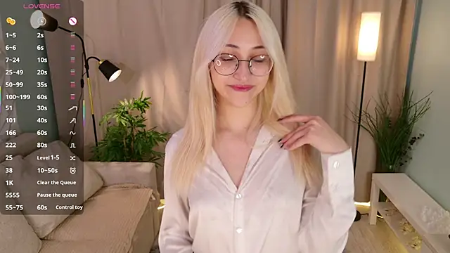 Marry sharp online show from 11/06/25, 09:05