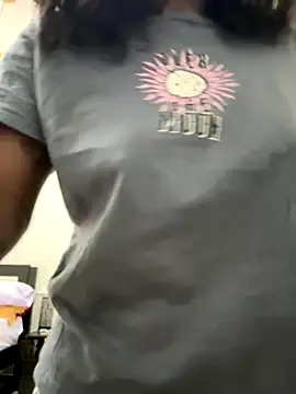 EmilyKisx online show from 10/16/25, 01:12