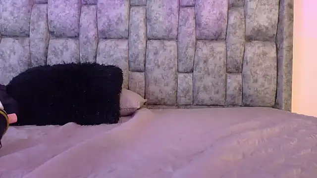 Lizbeth Rouse online show from 01/14/26, 10:32