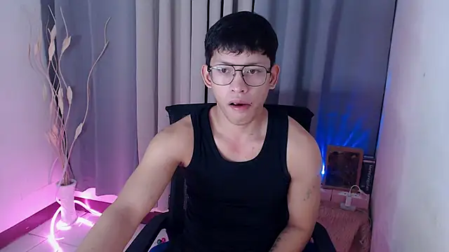 pinkcock froi2305 online show from 04/08/26, 01:55