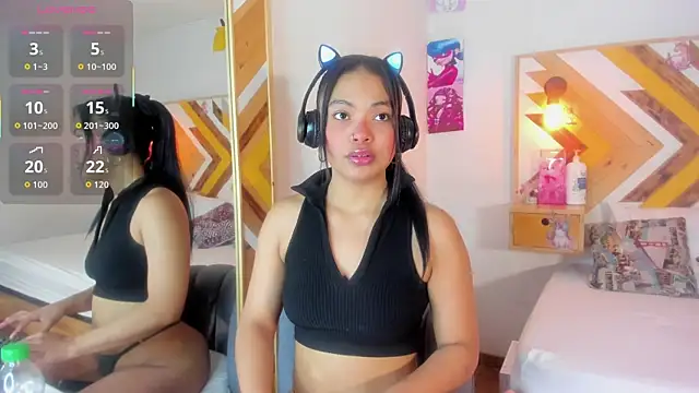 SoleneFontaine online show from 11/29/25, 12:41