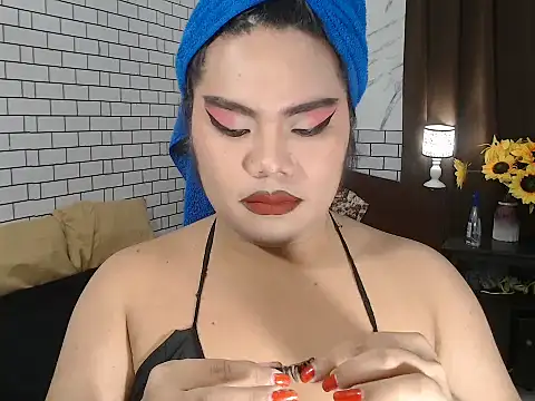 TSbrianaHugeCock online show from 09/21/25, 10:55