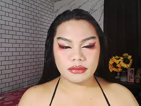 TSbrianaHugeCock online show from 10/21/25, 11:55