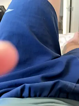 Snapshot of Novinho16cmz chatting on 11/10/25, 07:35 Novinho16cmz online show from 11/10/25, 07:35