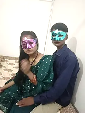 Snapshot of LOVE568 chatting on 10/20/25, 03:23 LOVE568 online show from 10/20/25, 03:23