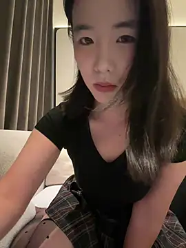 luluya1314 online show from 06/05/26, 09:48