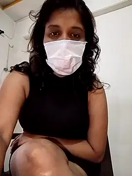 Snapshot of Love_Foreverr12 chatting on 11/03/25, 07:20 Love Foreverr12 online show from 11/03/25, 07:20