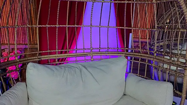MiaWonderfull online show from 07/19/26, 11:08
