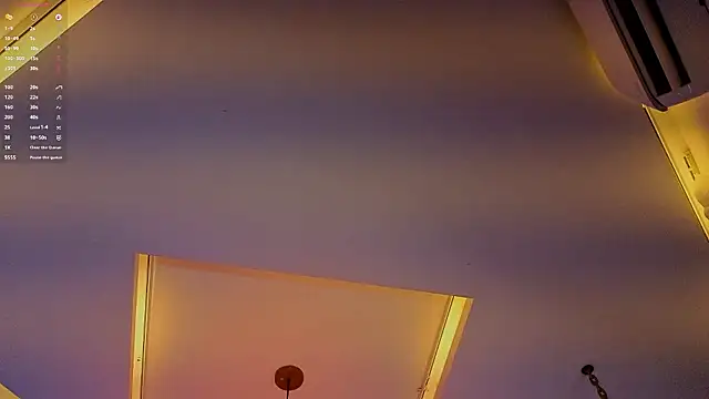 MiaWonderfull online show from 08/06/26, 03:41