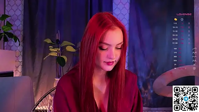 GildedKitten online show from 11/24/25, 06:18