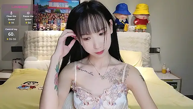 Snapshot of M-OTT_ chatting on 11/08/25, 01:44 M-OTT online show from 11/08/25, 01:44