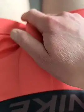 Snapshot of luckylover2024 chatting on 12/21/25, 11:28 luckylover2024 online show from 12/21/25, 11:28