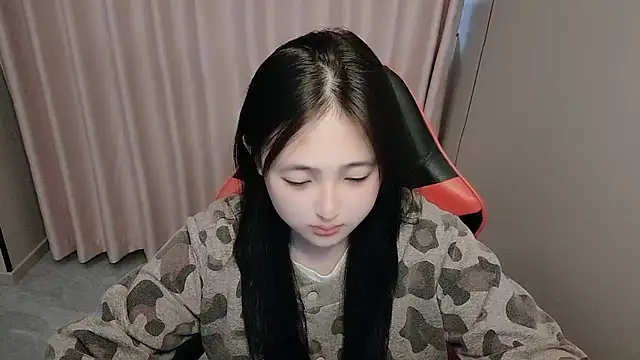 xxz98 online show from 04/13/26, 09:59