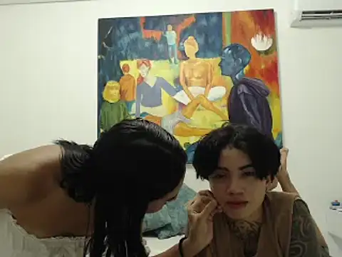 Snapshot of ParisAndVi chatting on 09/10/25, 02:22 ParisAndVi online show from 09/10/25, 02:22