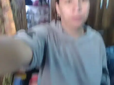 cloequeen15 online show from 01/08/26, 04:42