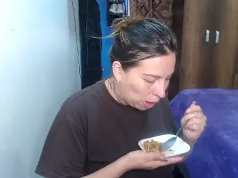 cloequeen15 online show from 02/28/26, 10:33