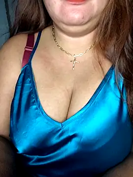 Snapshot of lady_rosie chatting on 09/16/25, 04:52 lady rosie online show from 09/16/25, 04:52