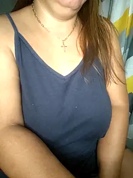 Snapshot of lady_rosie chatting on 02/26/26, 09:03 lady rosie online show from 02/26/26, 09:03