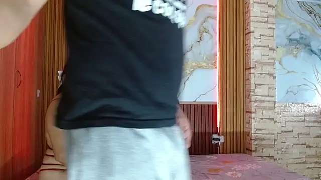 mollyandsam303av online show from 02/11/26, 07:30