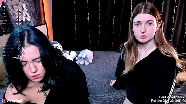 Threesomebabes online show from 11/18/25, 04:00