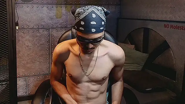 Snapshot of MarcusRain_ chatting on 02/22/26, 09:41 MarcusRain online show from 02/22/26, 09:41