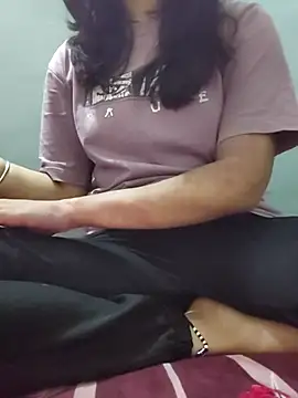 Laila Pahadi online show from 10/08/25, 08:39