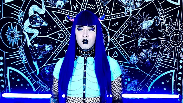 naomi satan online show from 11/25/25, 12:21