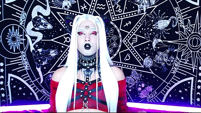 naomi satan online show from 04/06/26, 10:33