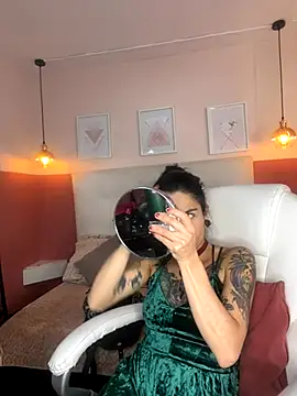 Esmeralda CO online show from 12/05/25, 12:14