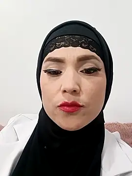 jamila zair online show from 04/23/26, 03:47