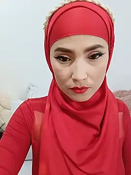 Snapshot of jamila_zair chatting on 06/25/26, 02:32 jamila zair online show from 06/25/26, 02:32