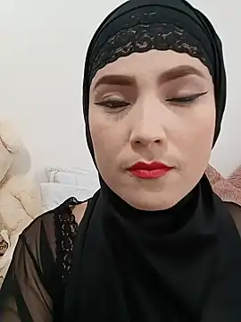 Snapshot of jamila_zair chatting on 07/06/26, 03:14 jamila zair online show from 07/06/26, 03:14