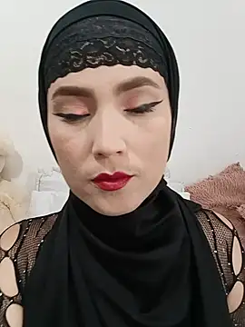 Snapshot of jamila_zair chatting on 07/08/26, 02:21 jamila zair online show from 07/08/26, 02:21
