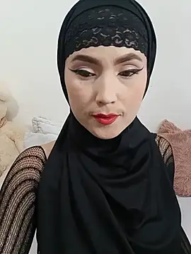 Snapshot of jamila_zair chatting on 07/09/26, 02:10 jamila zair online show from 07/09/26, 02:10