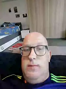 geilerd122 online show from 10/07/25, 04:37